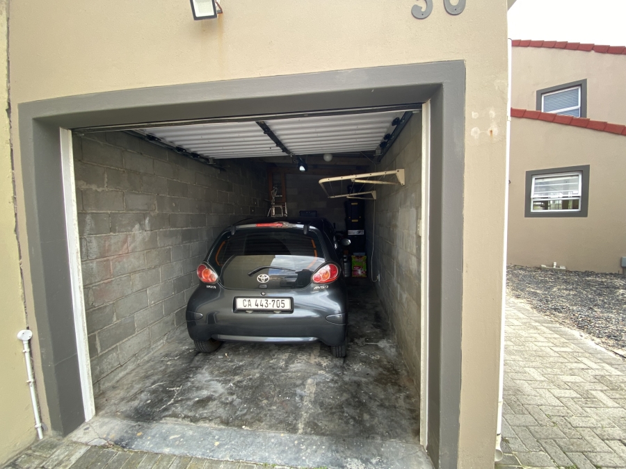 2 Bedroom Property for Sale in Capricorn Western Cape